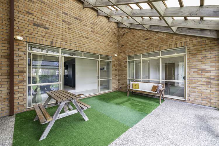 8 Alderbury Way Henderson_14