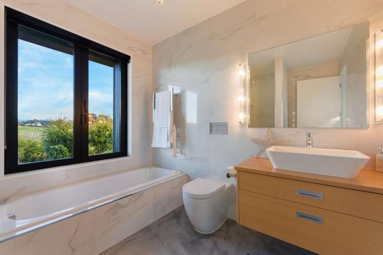 128 Hoddy Road Redwood Valley_23