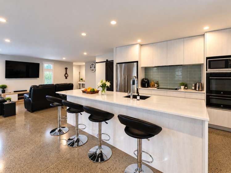 42 Donnelly Street Oakura_4