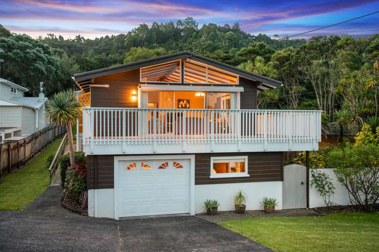 211 Woodlands Park Road Titirangi_23