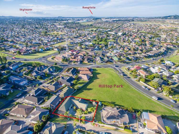 12 Kylie Court Clover Park_17