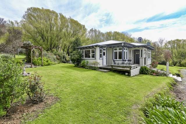 1506 Waimarama Road Waimarama_1