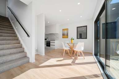 8D Clutha Crescent_3