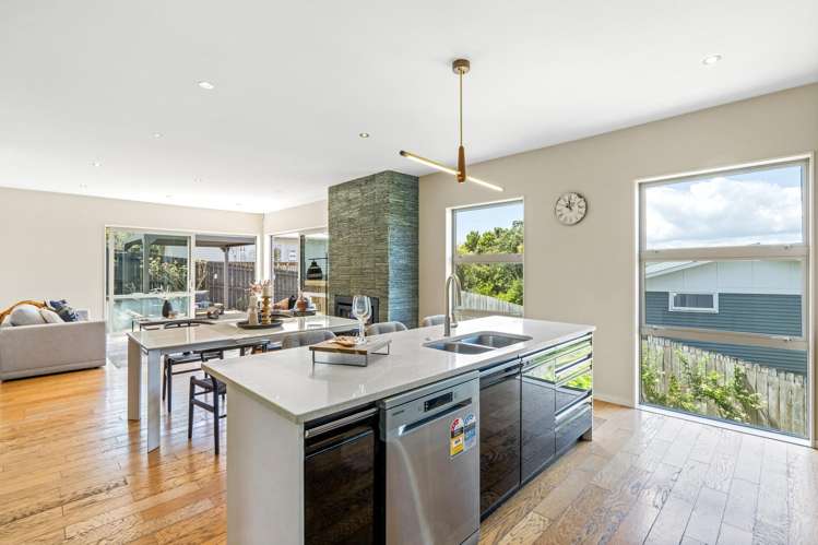 17 Limmer Place Browns Bay_5