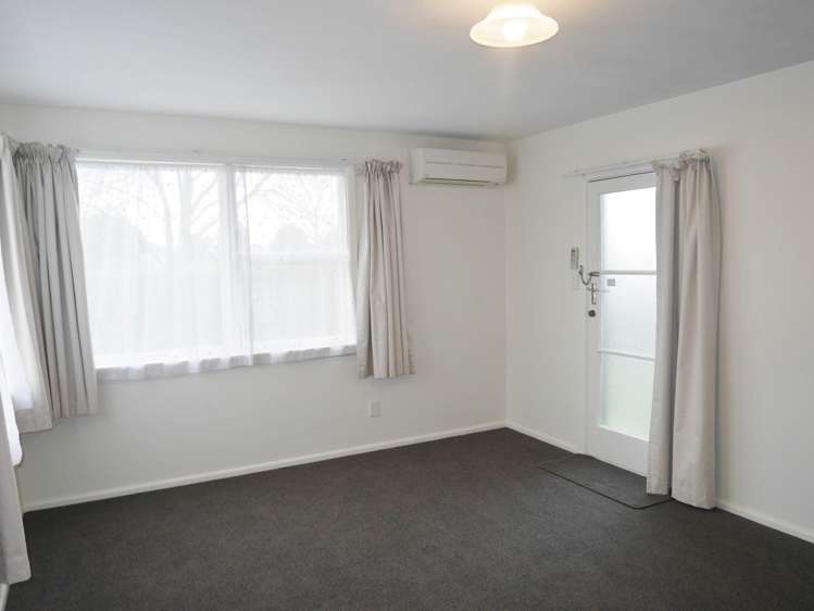 1041 Colombo Street Saint Albans_4