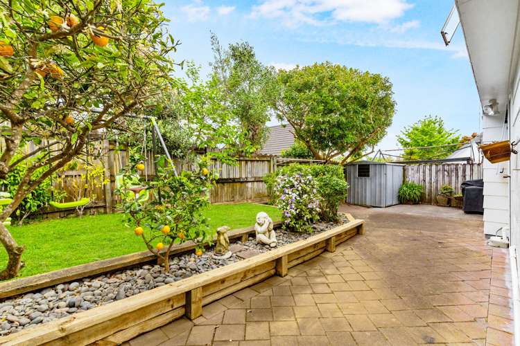 2/84 Aviemore Drive Highland Park_13