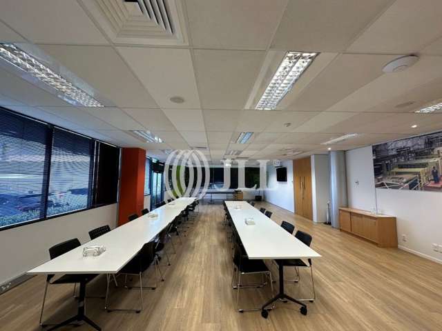 Part Ground Floor/116 Harris Road East Tamaki_1