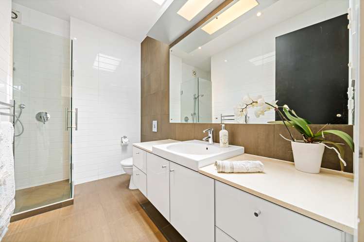 32 Bassett Road Remuera_30