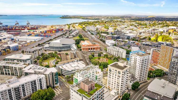 Flat 1202/85 Beach Road City Centre_27