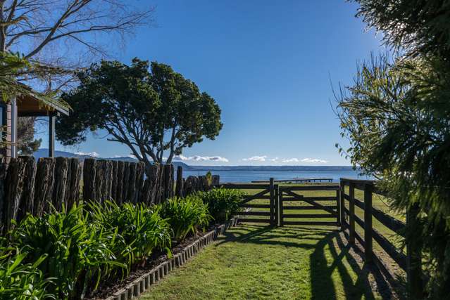 15a Holden Avenue Holdens Bay_1