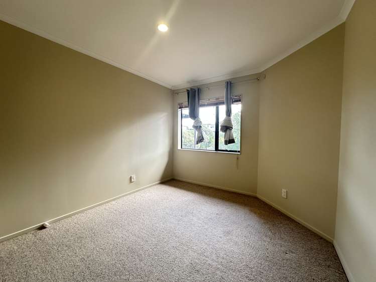13 Brunswick Rise Mangere_15