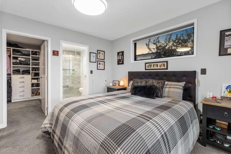 6 Sharman Place Pyes Pa_18