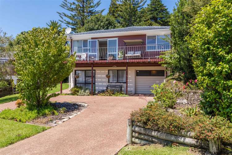 14 Lemnos Place Titirangi_16