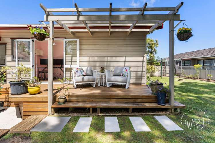 35 Carnoustie Drive Wattle Downs_16