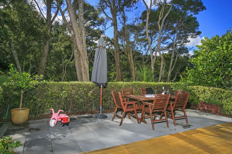 7/12 Herons Way Northcote_22