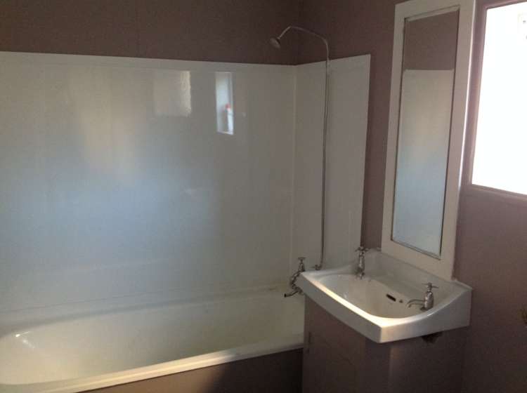 21 Halsey Street Clinton and Surrounds_2