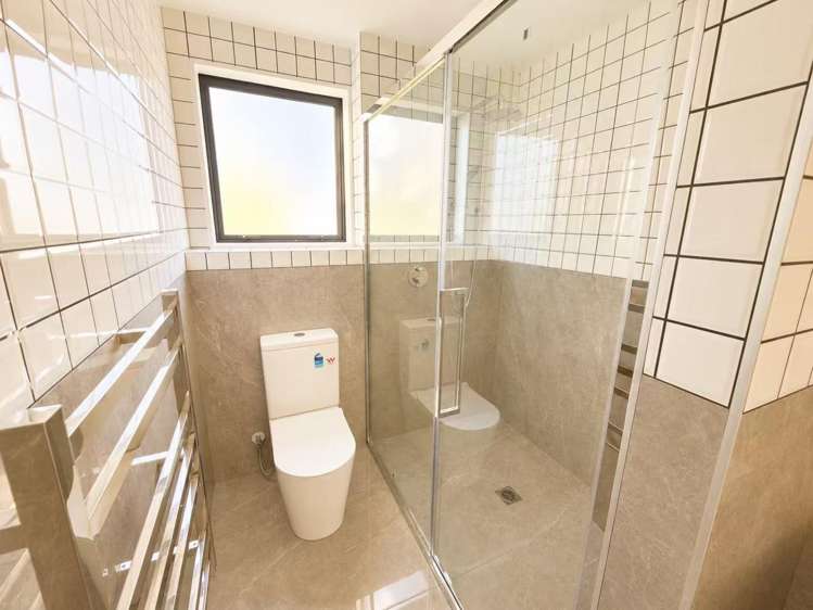 11E Rene Place 10698_12