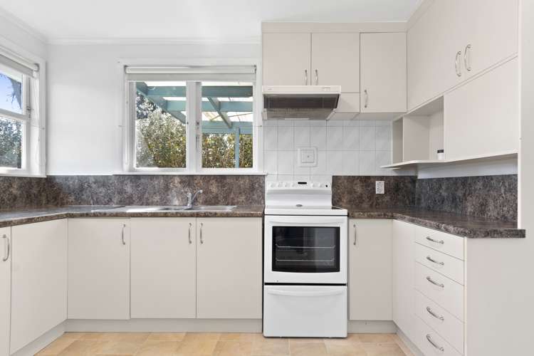 6 Kingswood Road Brookfield_7