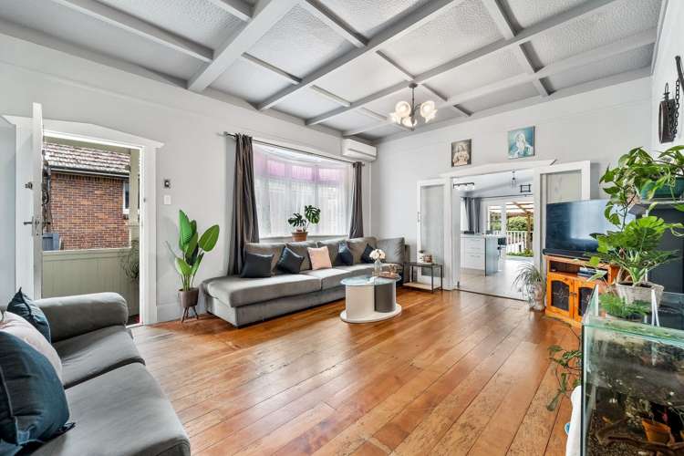 3199 Great North Road New Lynn_10