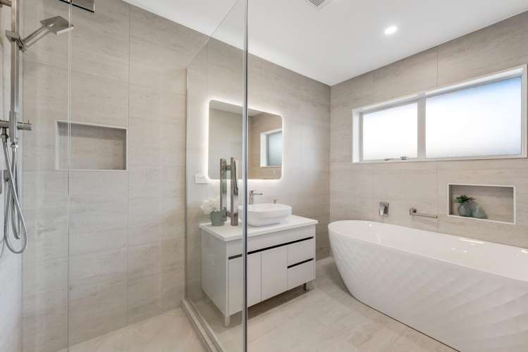 21 Tarnica Road Northpark_17