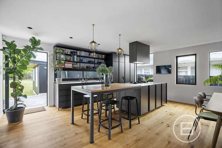 4 Renata Crescent Te Atatu Peninsula_2