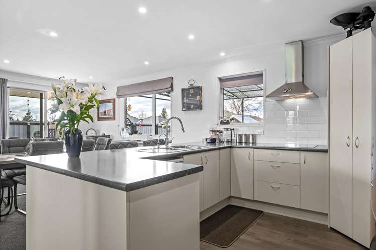 7 Unwin Place Twizel_5