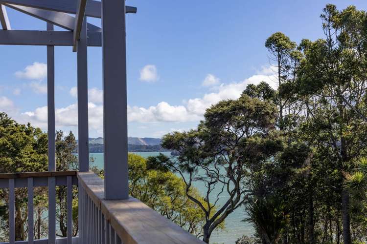 4 Ewing Road Laingholm_21