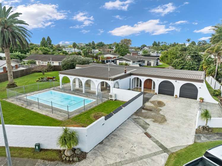 9 Windsor Avenue Te Kamo_21