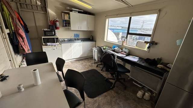 A/68 Hillside Road Wairau Valley_1