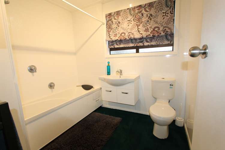 1 Montrose Place Tokoroa_11