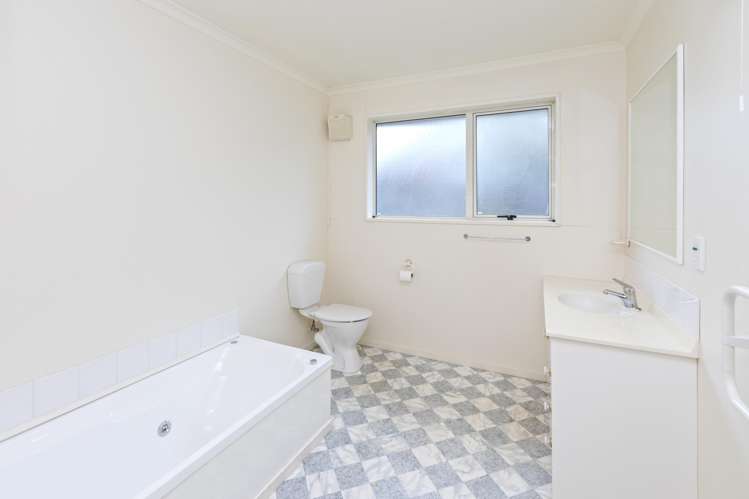 12 Courtfield Close Parklands_11