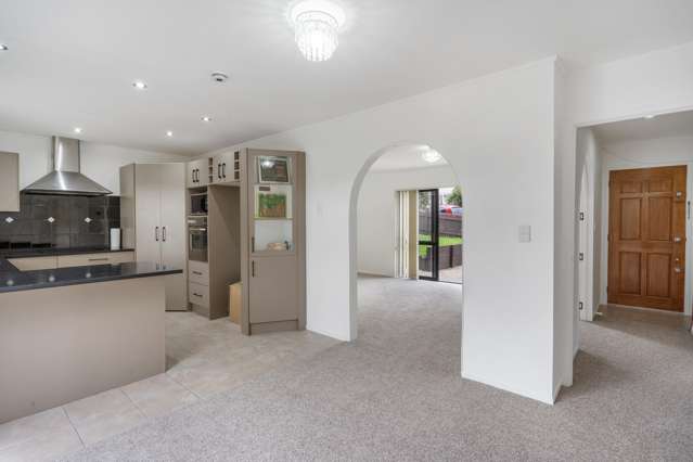 2 Idesia Place Totara Heights_4