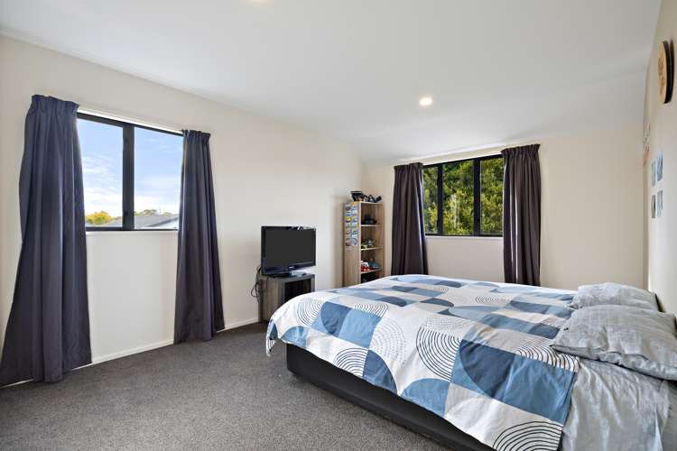 22a Trafford Street Harewood_18