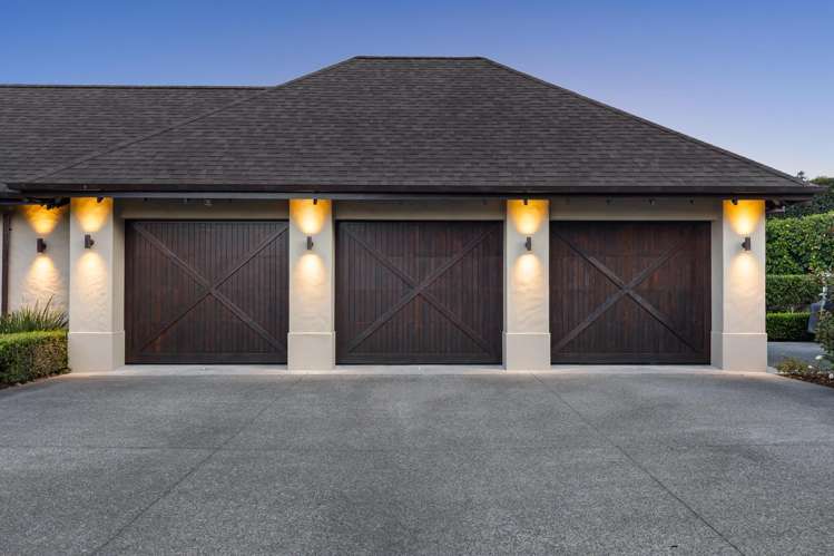 52 & 52B Warman Road Okura_29