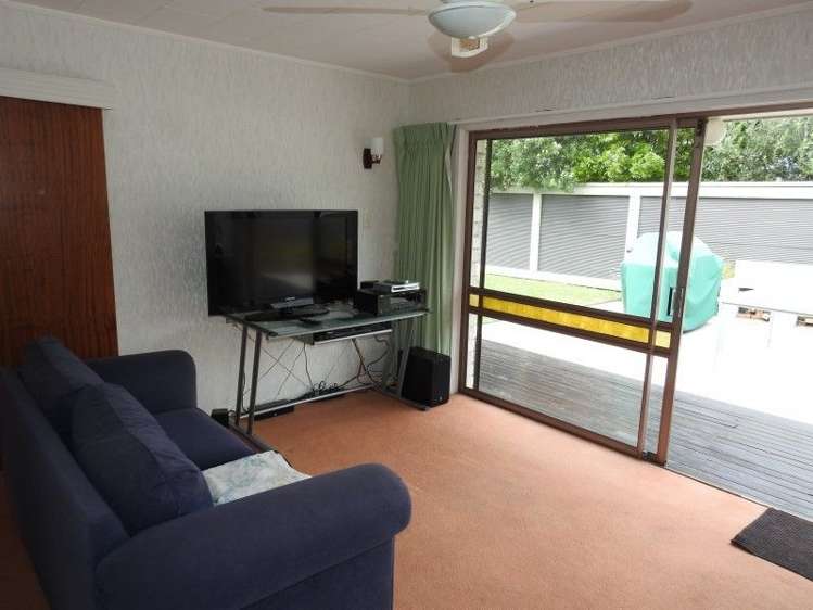 3b Monarch Grove Pauanui_17