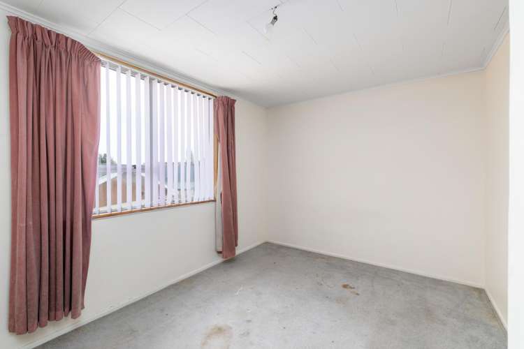 6/8 Lane Street Woolston_5