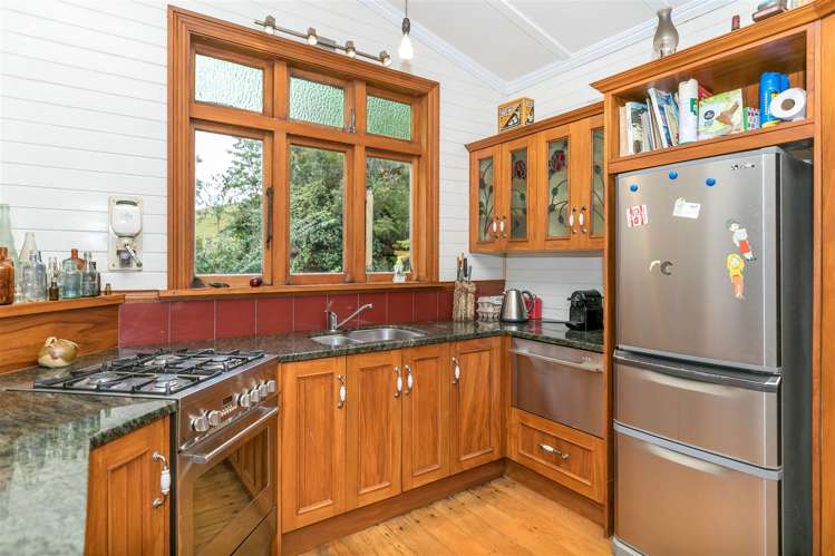 1029 Te Waitere Road Taharoa_6