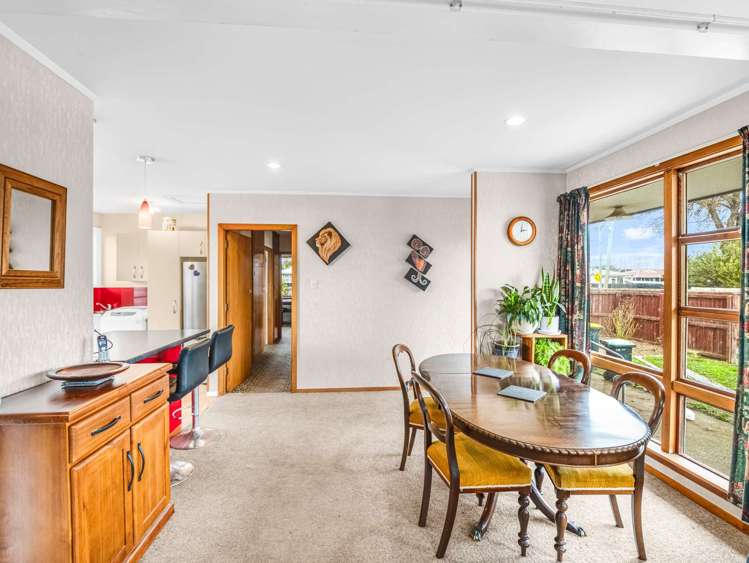 34 Carters Road Aranui_8