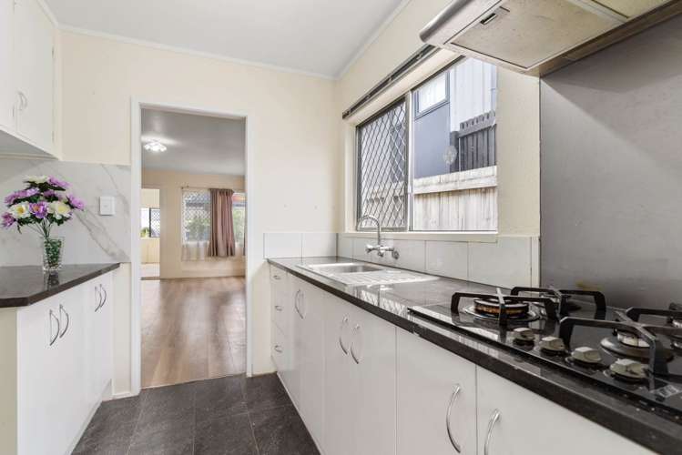 1/52 Tonar Street Northcote_8