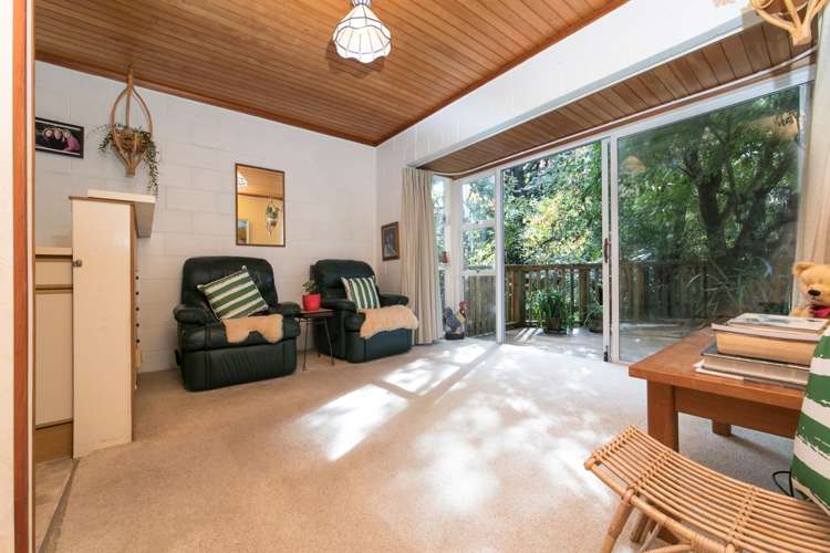 199 Godley Road Titirangi_5