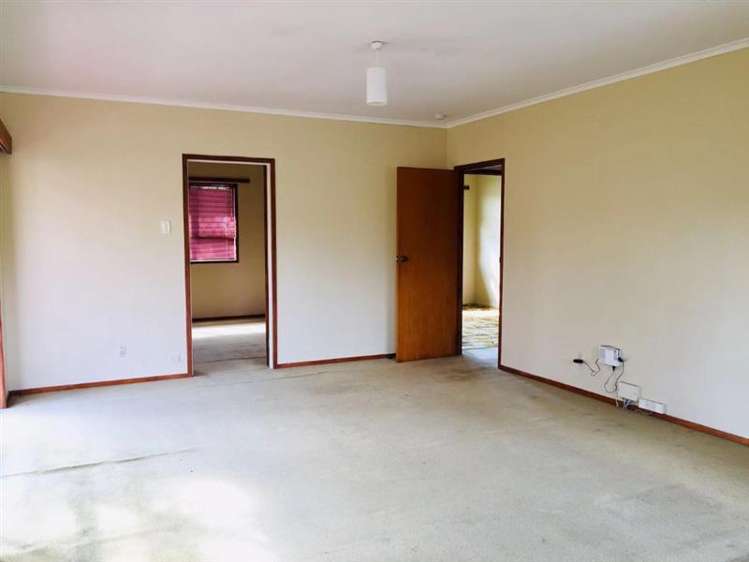 13 Bollard Avenue New Windsor_14