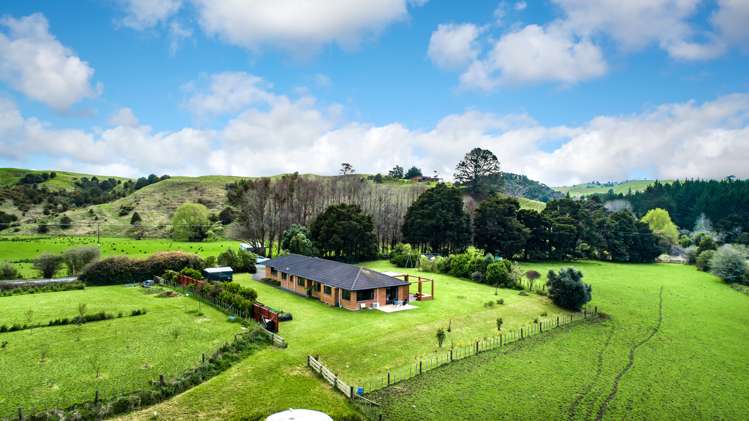 927 Tauhoa Road Kaipara Flats_18