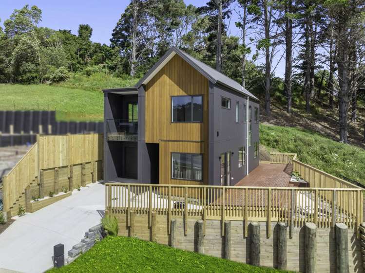 244E West Hoe Heights Orewa_22