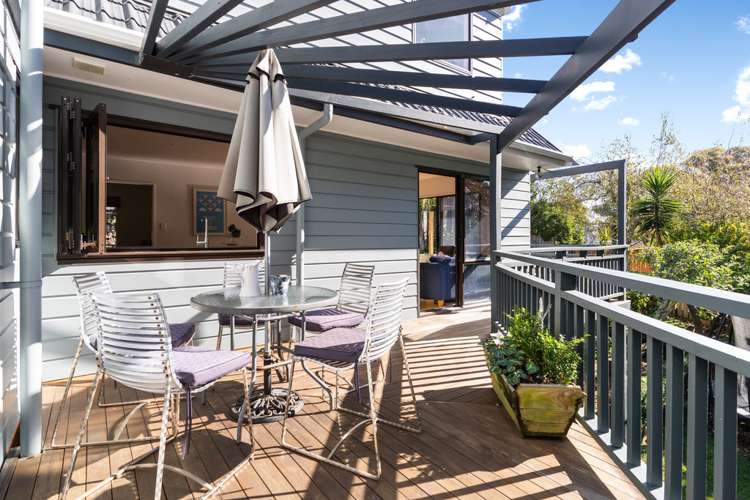 7b Bradbury Road Botany Downs_3