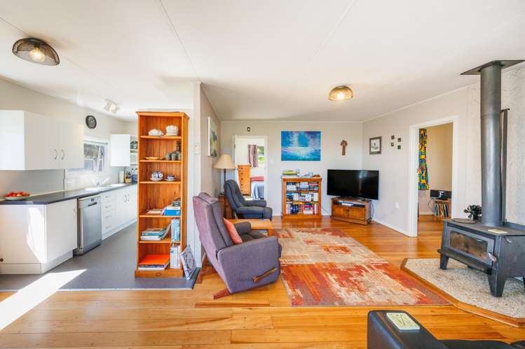 15 Ferry Street Foxton Beach_2