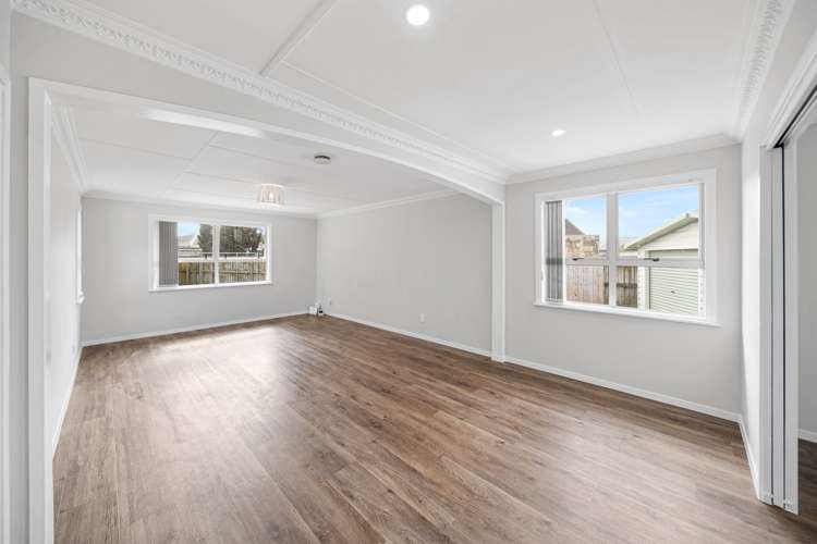 22 Molesworth Place Mangere_3