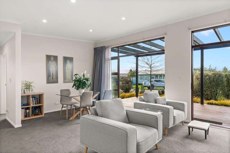 8 Madison St Carterton_2