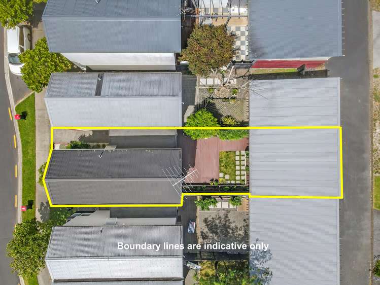 22 Kirikiri Lane East Tamaki_15