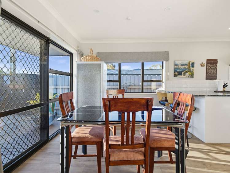 77 Avondale Road_4
