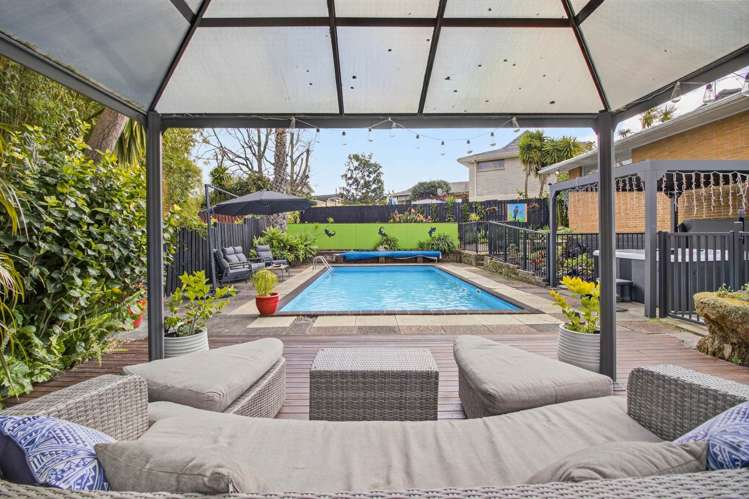 7 Tyrian Close Half Moon Bay_8